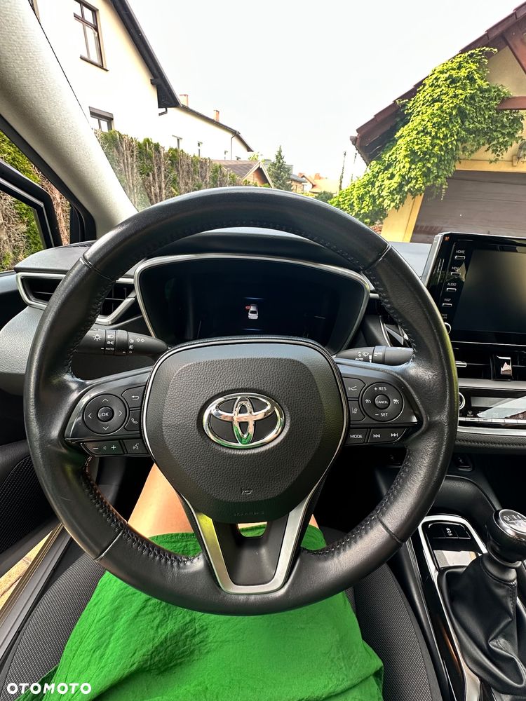 Toyota Corolla 1.6 Comfort - 12