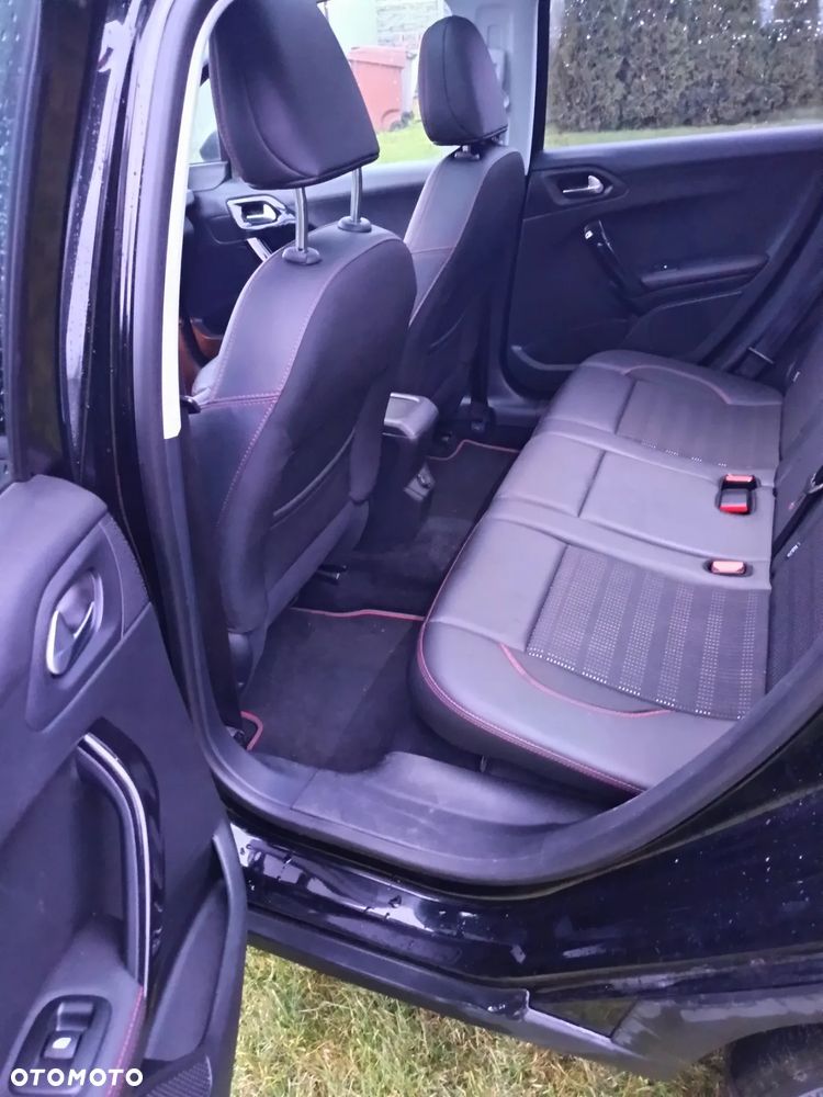 Peugeot 2008 PureTech 110 Stop&Start GT-Line Edition - 14