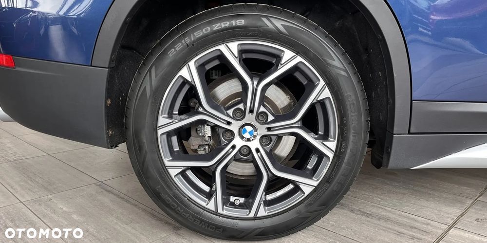BMW X1 xDrive20d Sport Line - 9