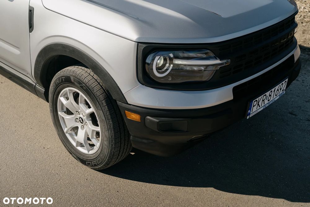 Ford Bronco - 11