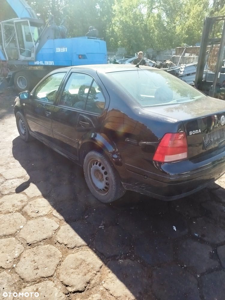 Volkswagen Bora na części. - 8