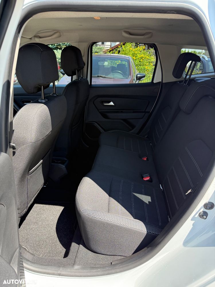 Dacia Duster 1.6 SCe Prestige jante 17" - 9