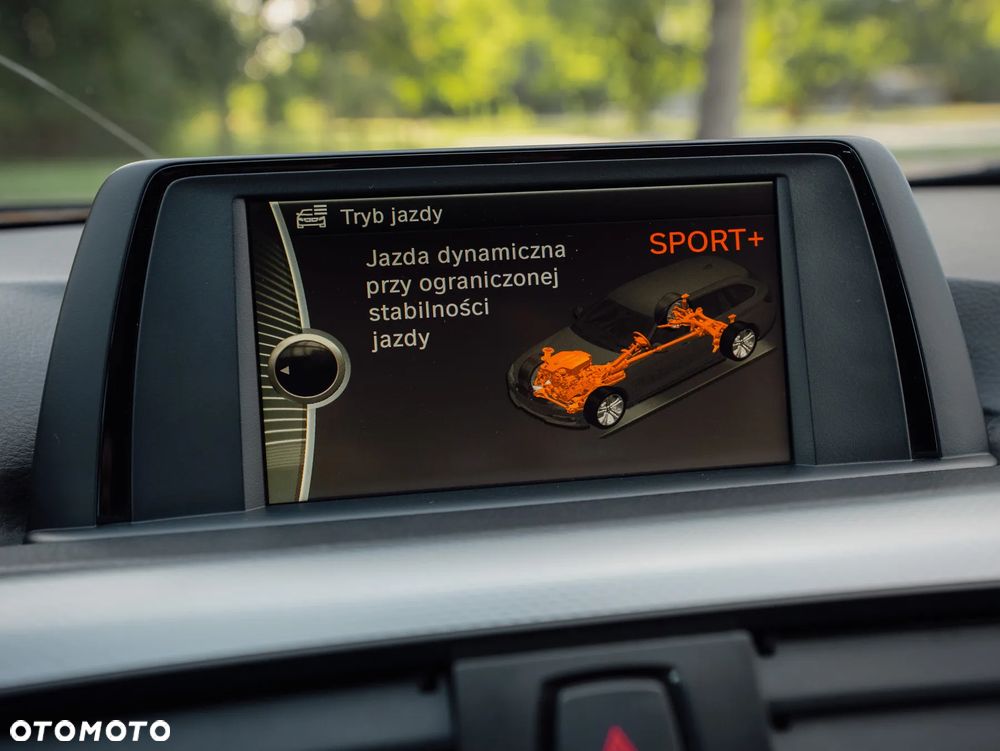 BMW Seria 3 320d xDrive - 35