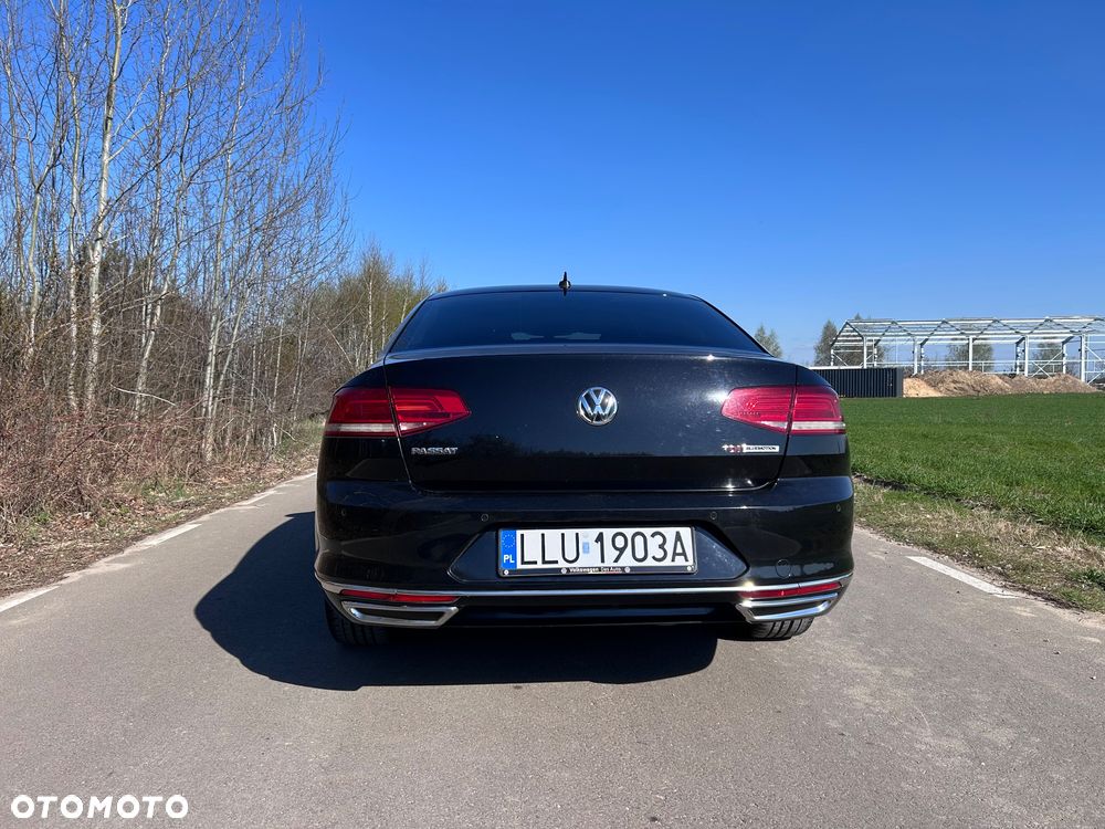 Volkswagen Passat - 5