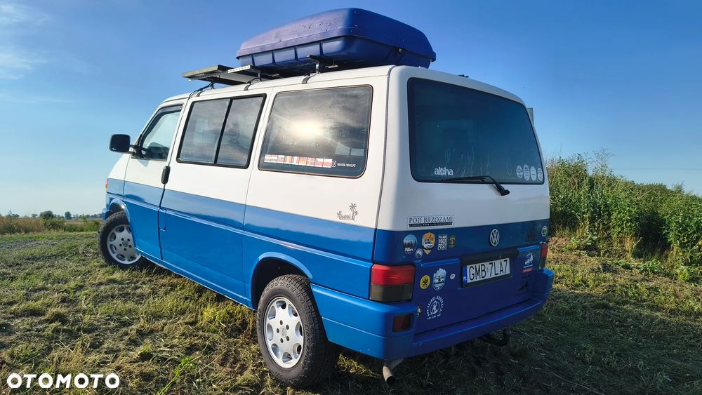 Volkswagen Multivan - 12
