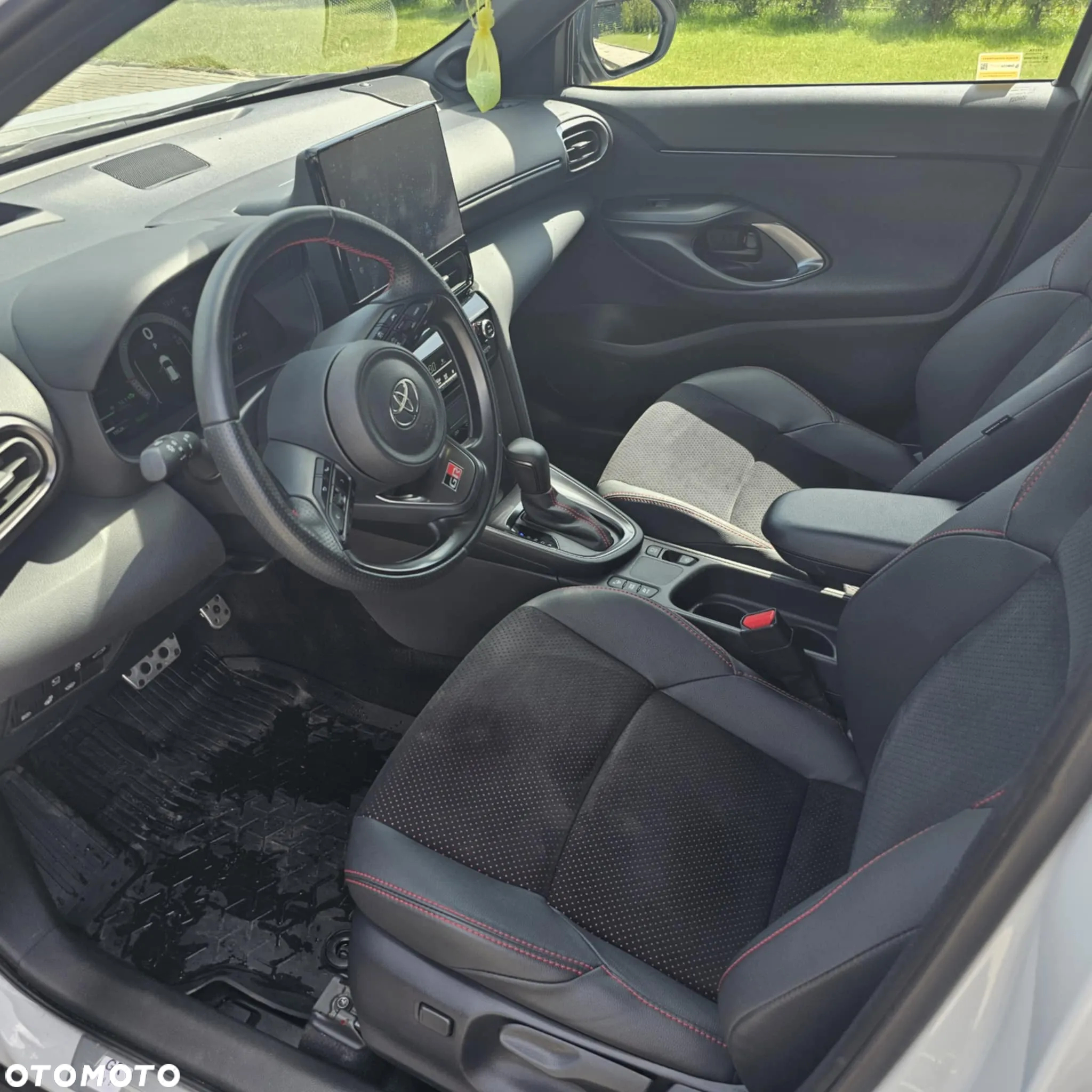 Toyota Yaris Cross Hybrid 1.5 GR Sport - 8