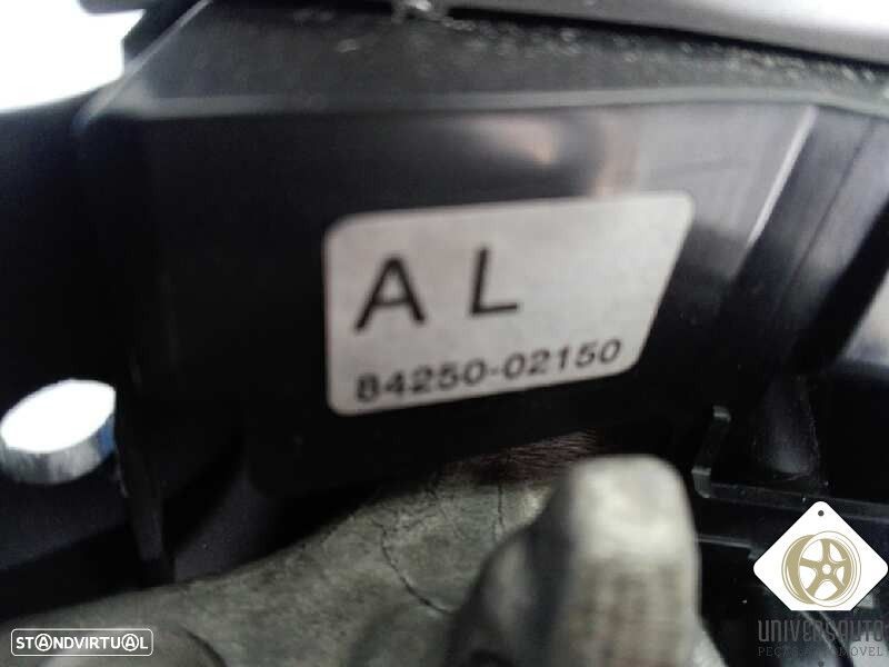 VOLANTE TOYOTA AURIS 2011 - 5