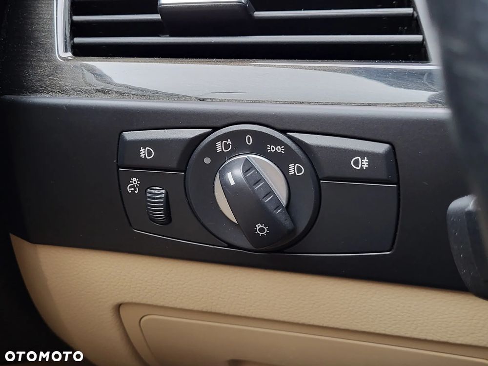 BMW Seria 5 520d - 8