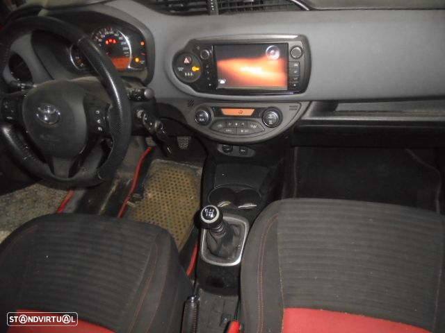Carro MOT: 1NR  FE CXVEL: EC62 6 TOYOTA YARIS 3 2014 1.3I 99CV 5P VERMELHO GASOLINA - 10