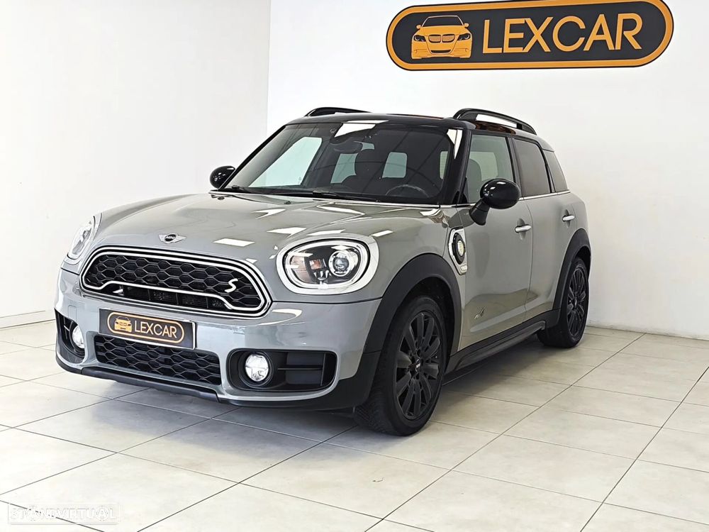 MINI Countryman Cooper SE ALL4 Auto - 22