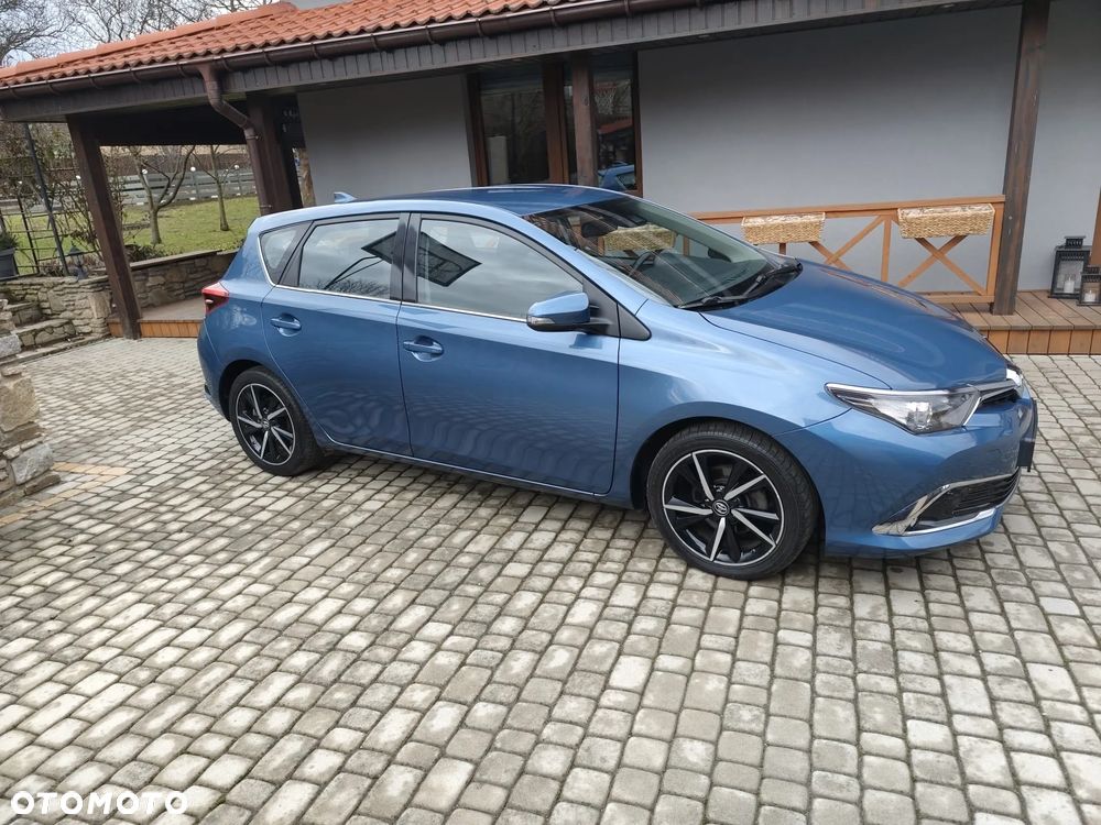 Toyota Auris 1.33 Dual-VVT-i Design Edition - 18
