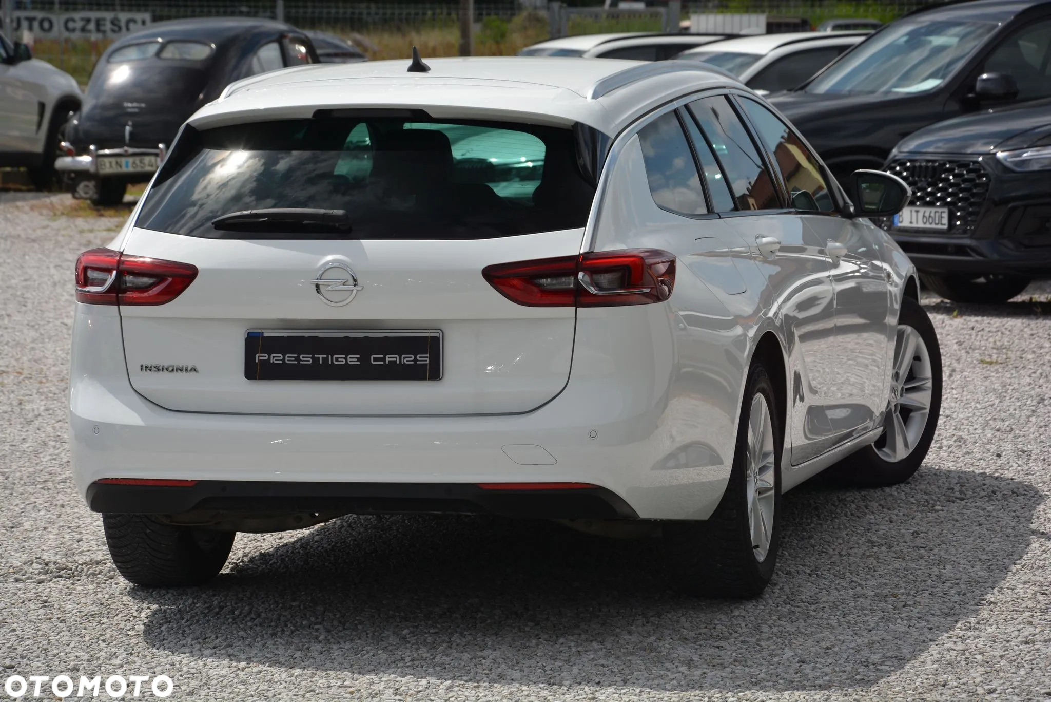 Opel Insignia CT 2.0 CDTI Exclusive S&S - 11