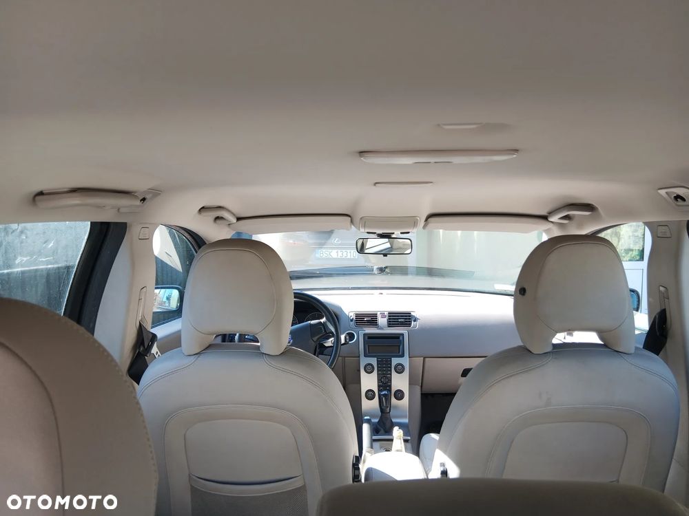 Volvo V50 2.0D - 9