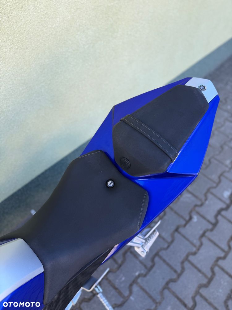 Yamaha YZF - 32