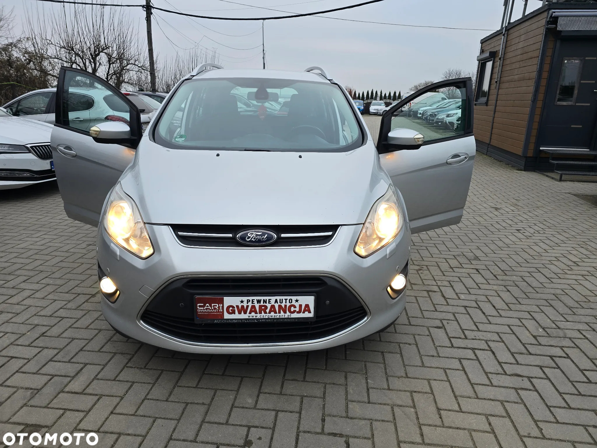 Ford Grand C-MAX - 21