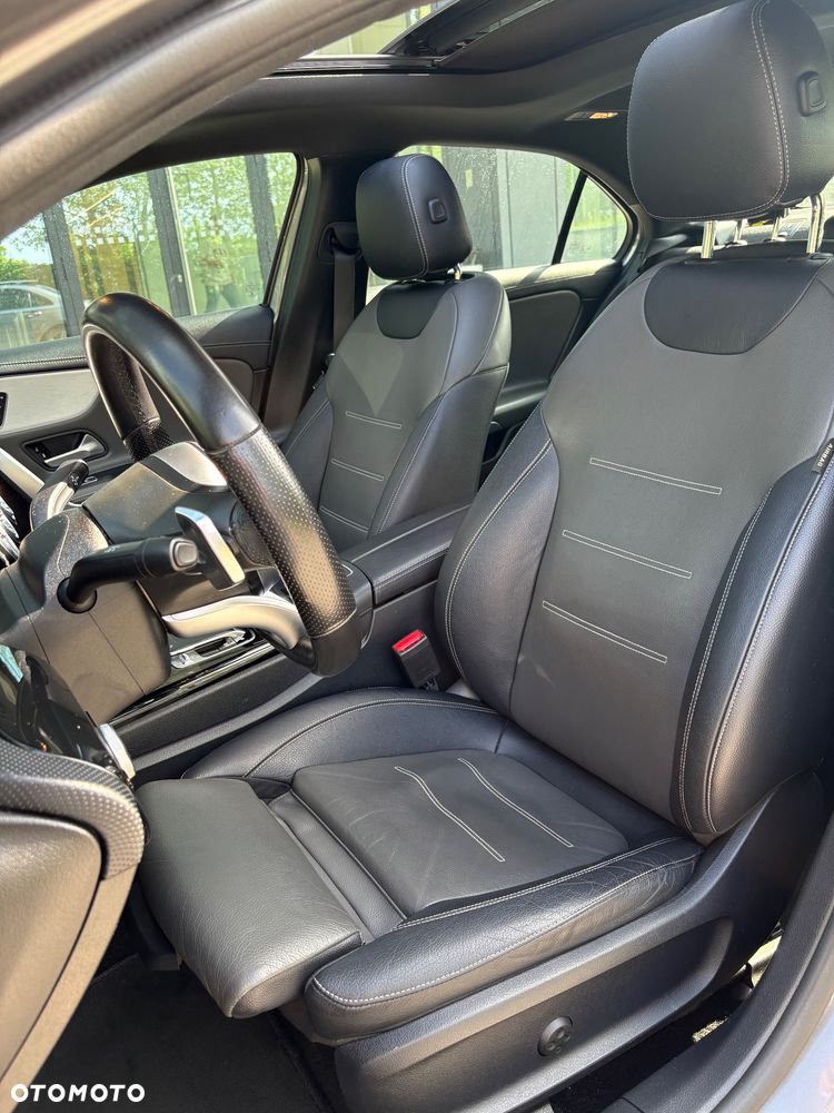 Mercedes-Benz Klasa A 220 AMG Line 7G-DCT - 17