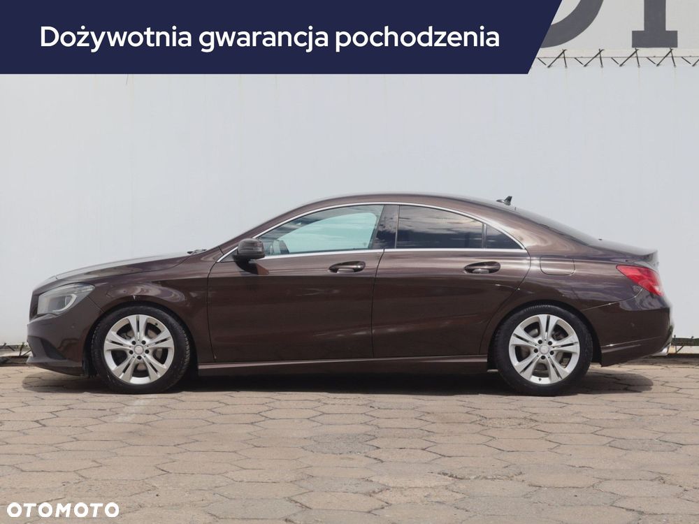 Mercedes-Benz CLA - 4