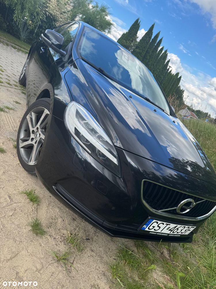 Volvo V40 D2 Drive-E R-Design Momentum - 3