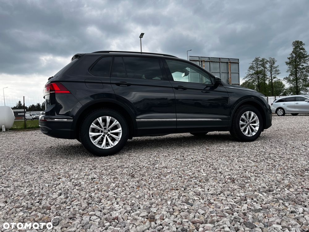 Volkswagen Tiguan - 10