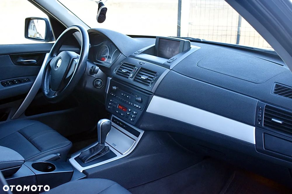 BMW X3 xDrive20d - 23