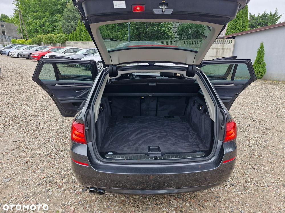BMW Seria 5 520d - 11