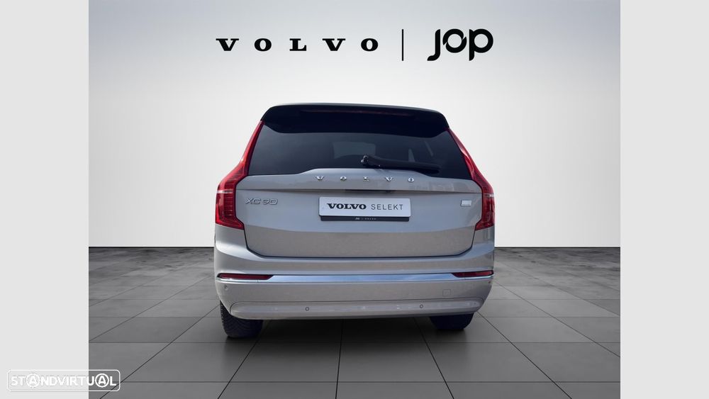 Volvo XC 90 2.0 T8 PHEV Core AWD — fotografia 5