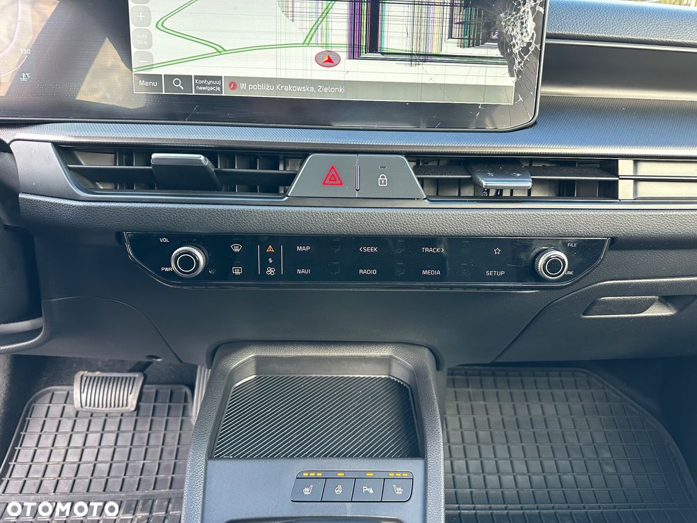 Kia Stonic - 28