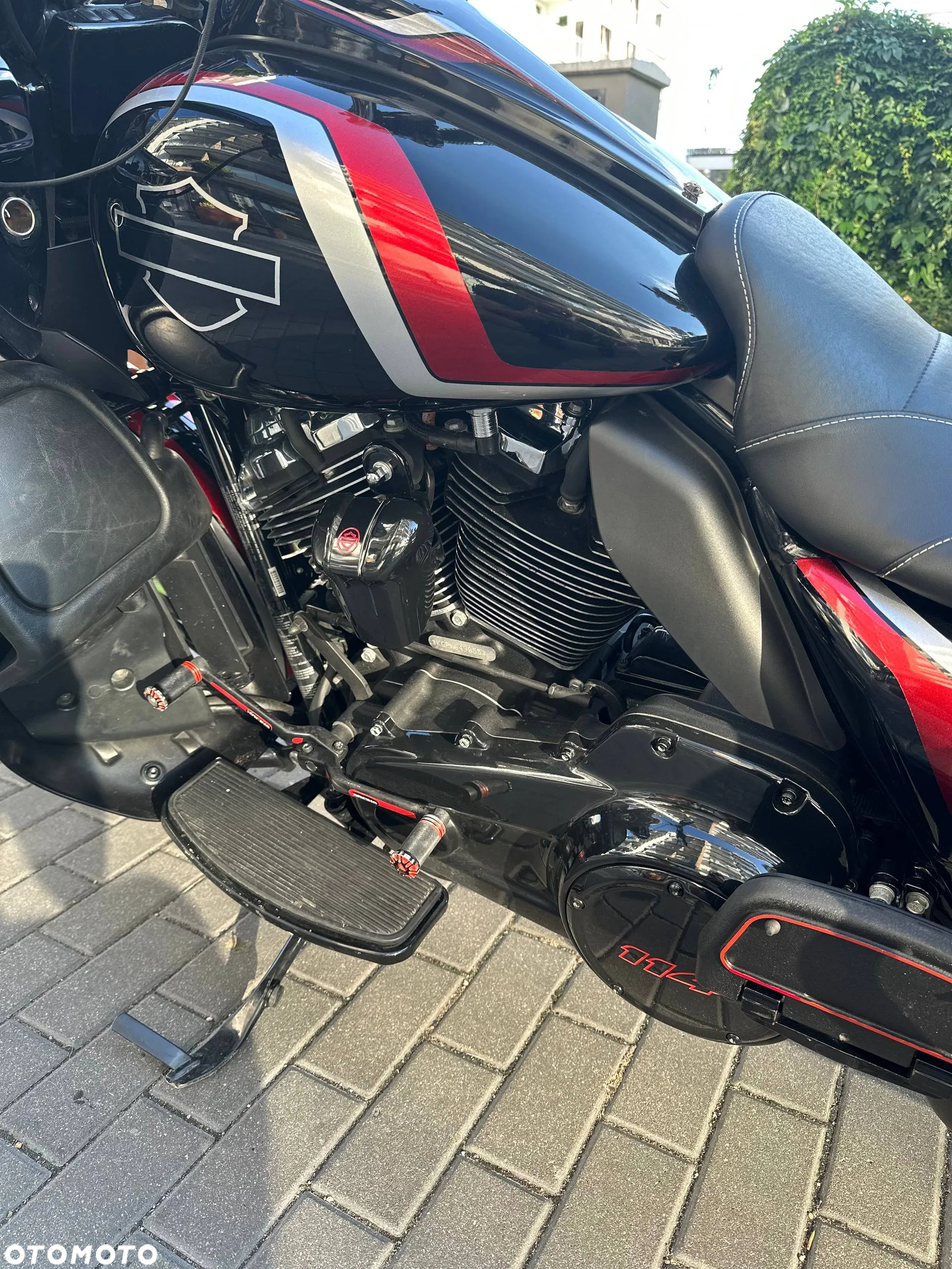 Harley-Davidson Touring Road Glide - 19