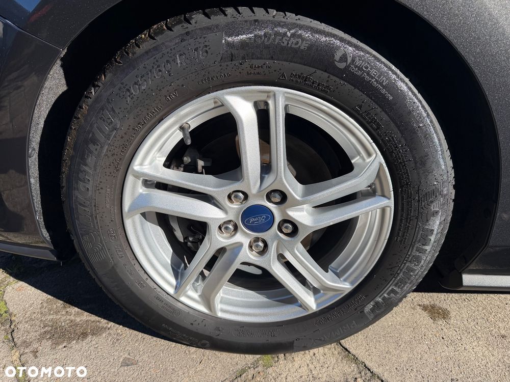 Ford Focus - 9