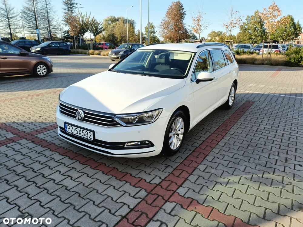 Volkswagen Passat Variant 2.0 TDI (BlueMotion Technology) Trendline - 2