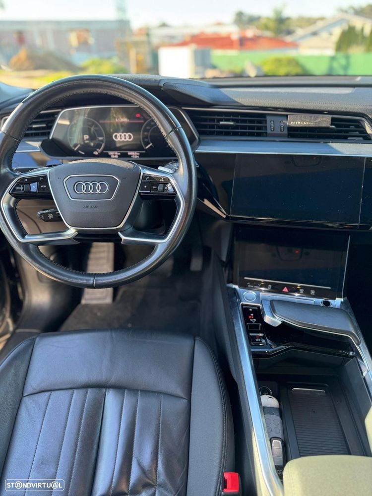 Audi e-tron 50 quattro Advanced - 12