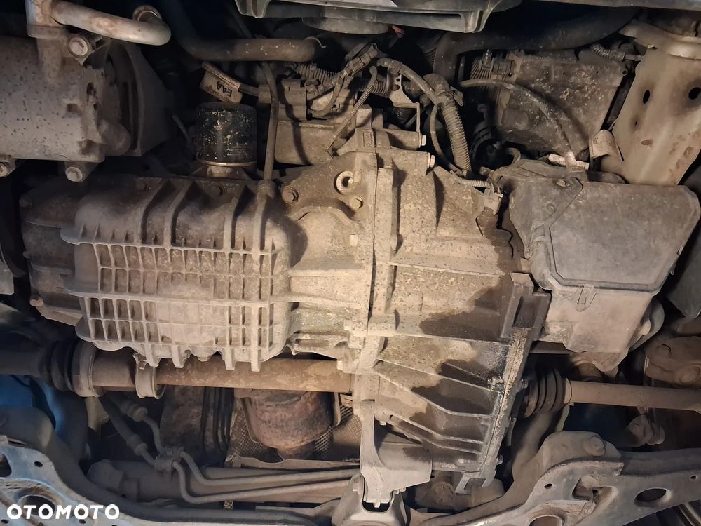 Ford Focus 1.6 Trend EU5 - 19