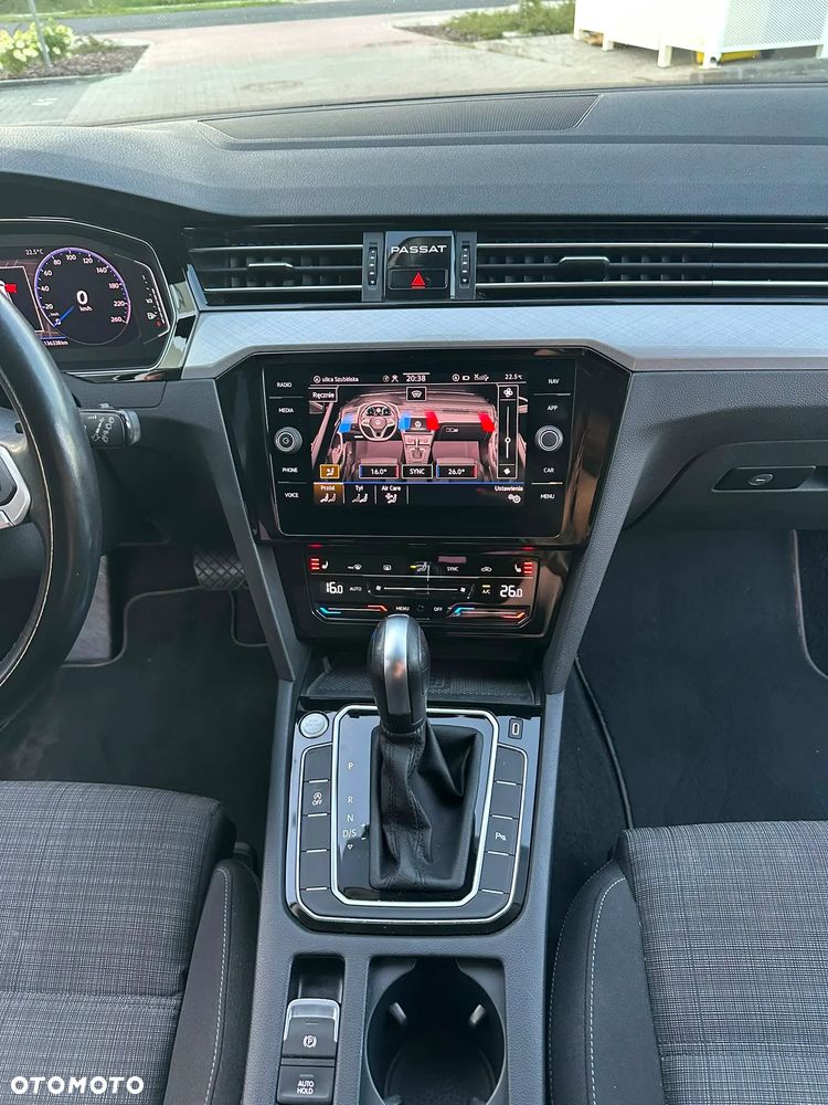 Volkswagen Passat 2.0 TDI EVO Business DSG - 8