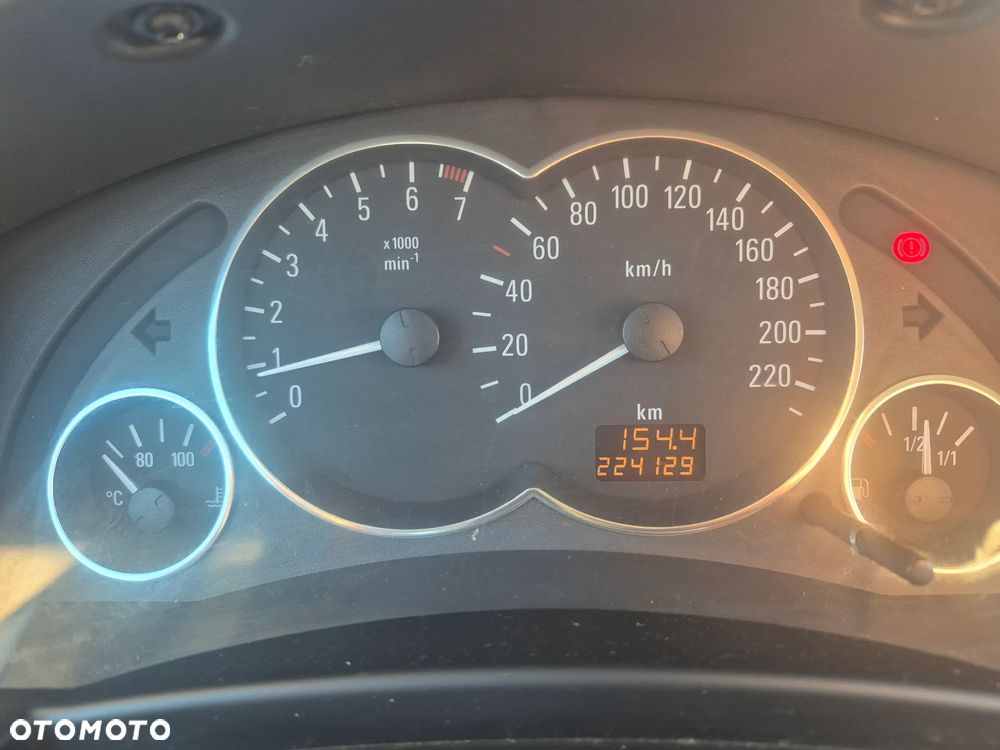 Opel Meriva 1.8 16V Cosmo - 13