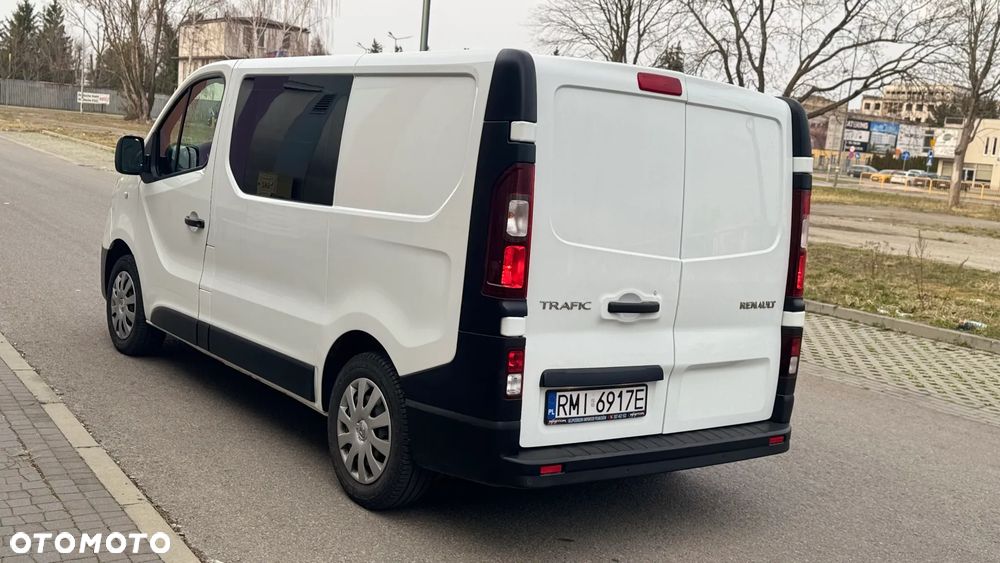 Renault Trafic - 2