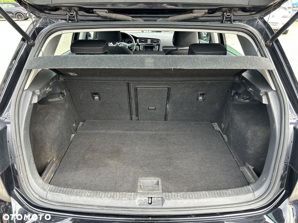 Volkswagen Golf 1.4 TSI BMT Highline - 26