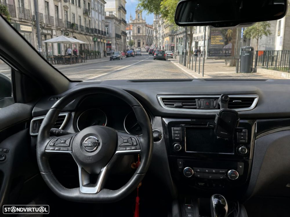 Nissan Qashqai 1.6 dCi Acenta Connect Xtronic - 9