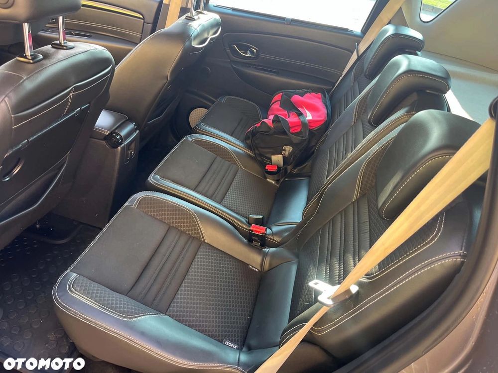 Renault Scenic ENERGY dCi 130 BOSE EDITION - 6