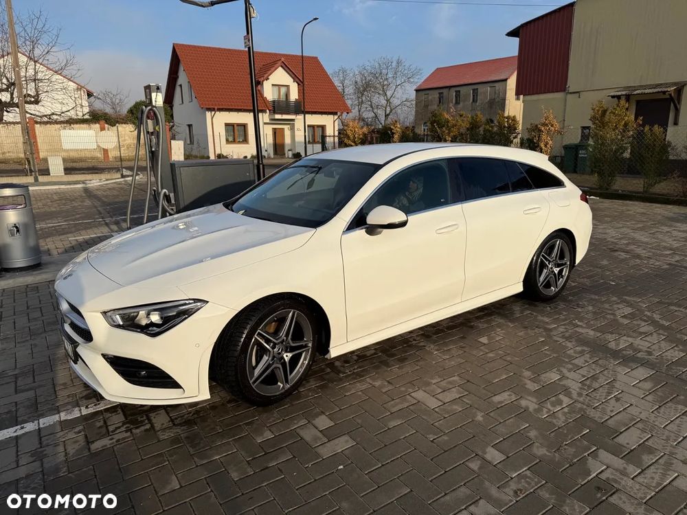 Mercedes-Benz CLA 180 AMG Line 7G-DCT - 2