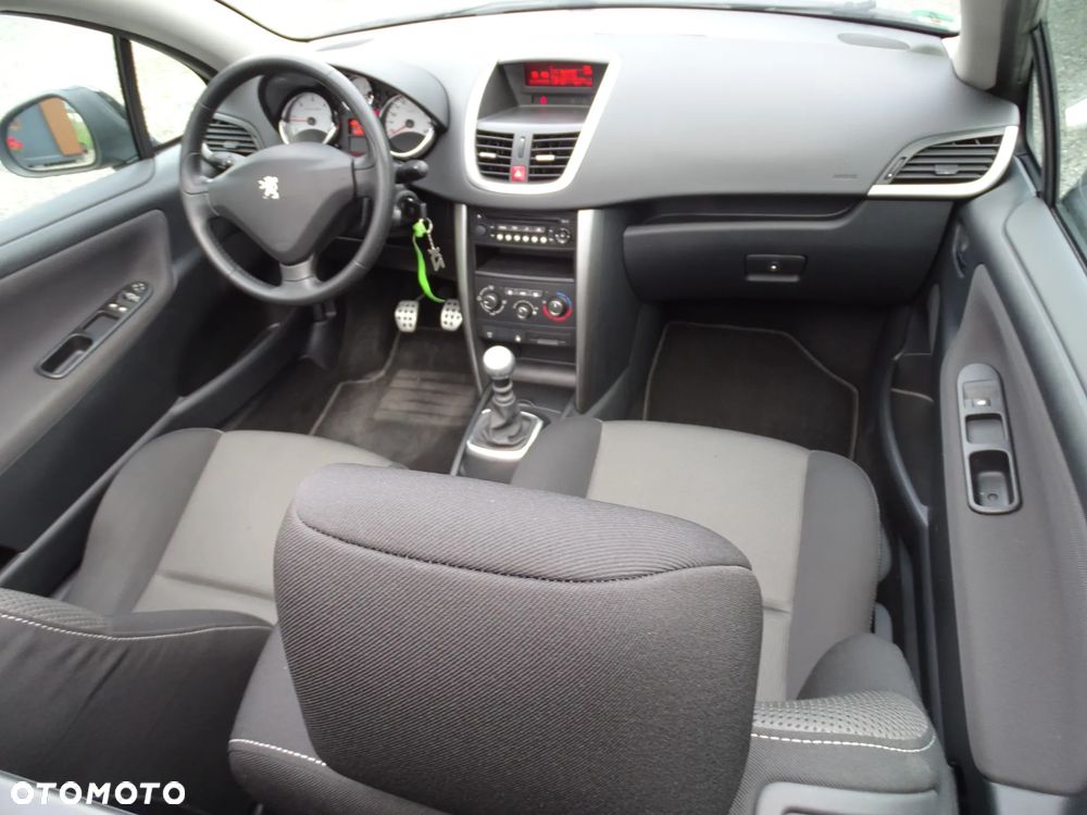 Peugeot 207 110 HDi FAP (Blue Lion) Tendance - 18