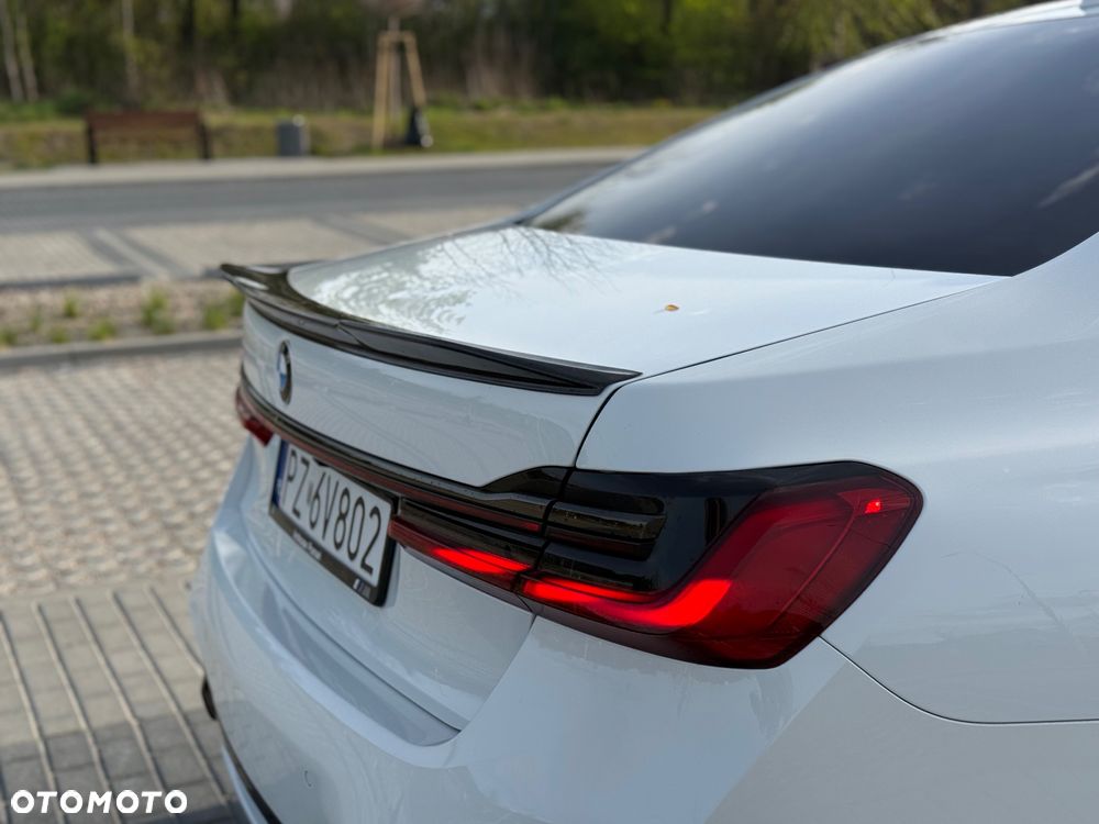BMW Seria 7 - 10