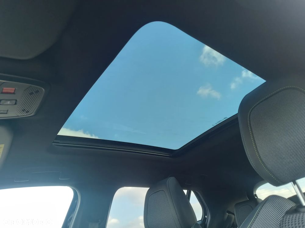 Peugeot 2008 - 12