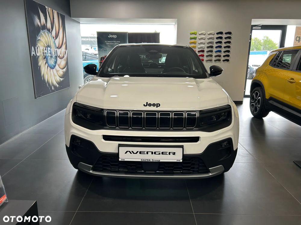Jeep Avenger 1.2 T3 mHEV Black Edition FWD eDCT6 - 2