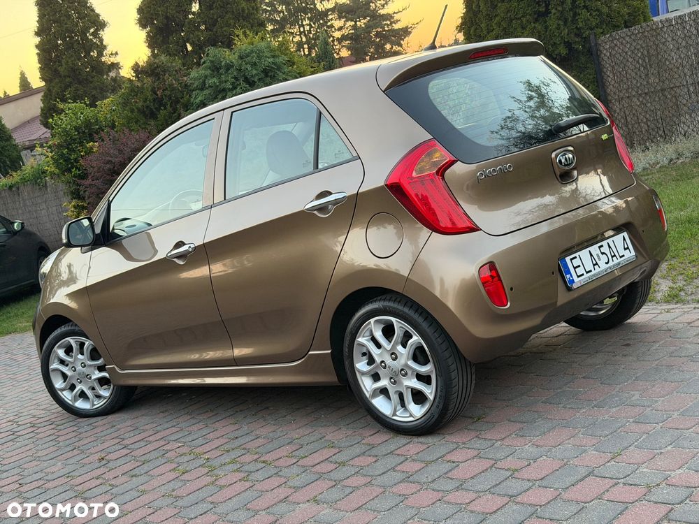 Kia Picanto - 12