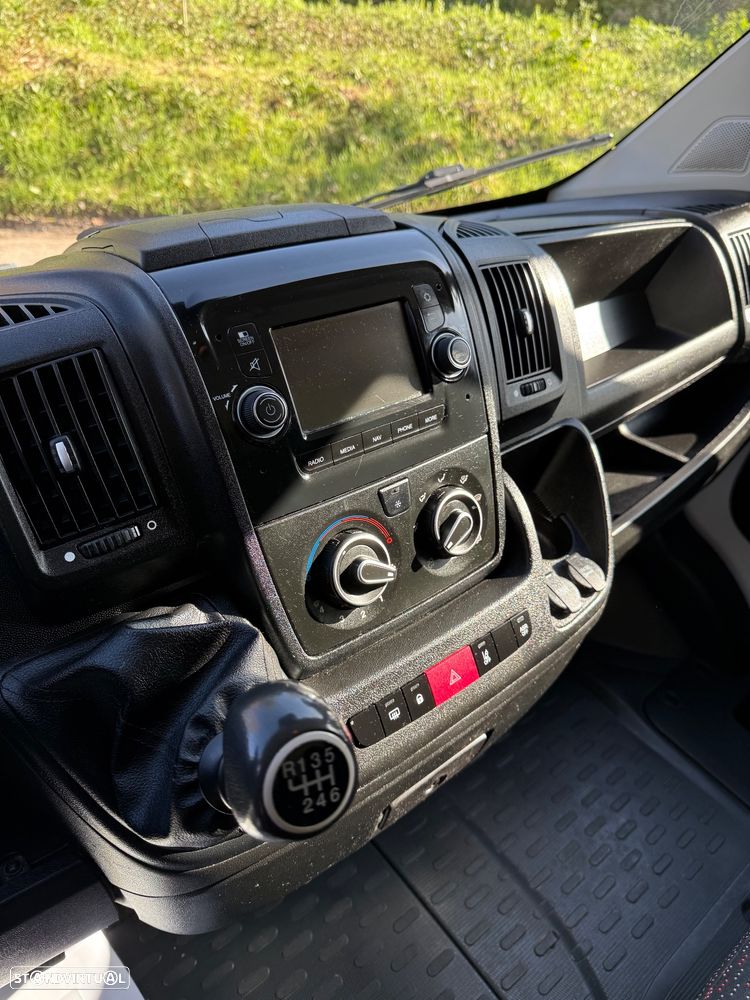 Citroën Jumper 2.2 BLUEHDI - 165cv L3H3 - 10