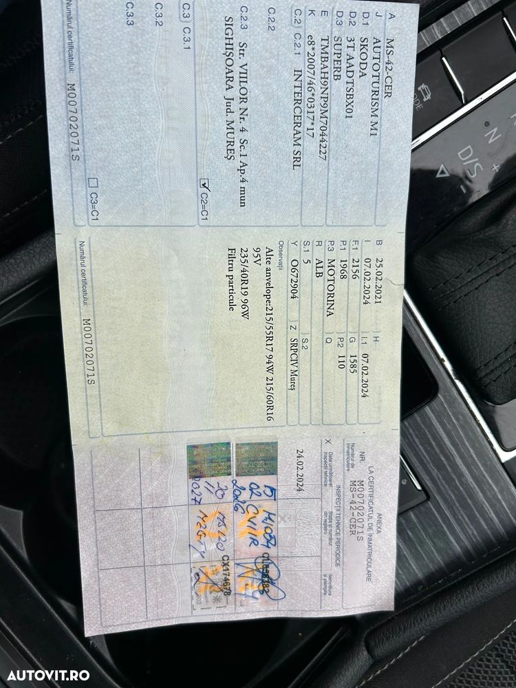 Skoda Superb 2.0 TDI DSG Style - 20