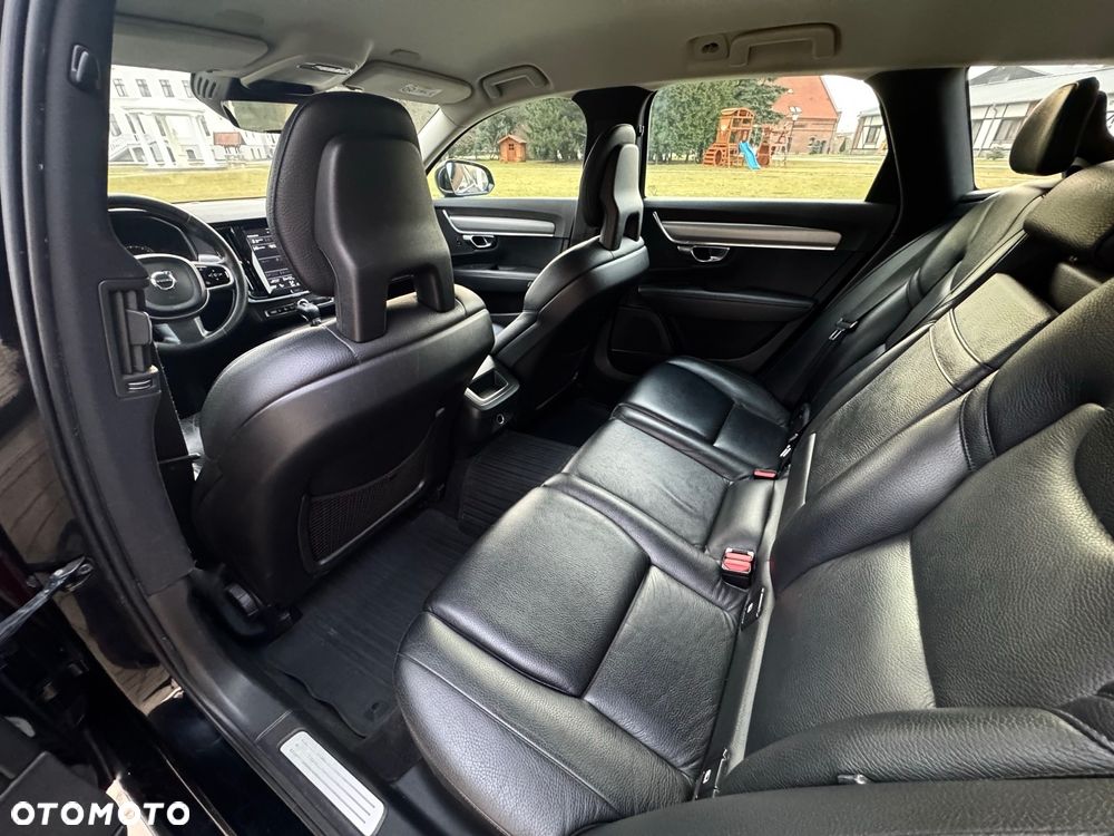 Volvo V90 T5 Momentum - 21