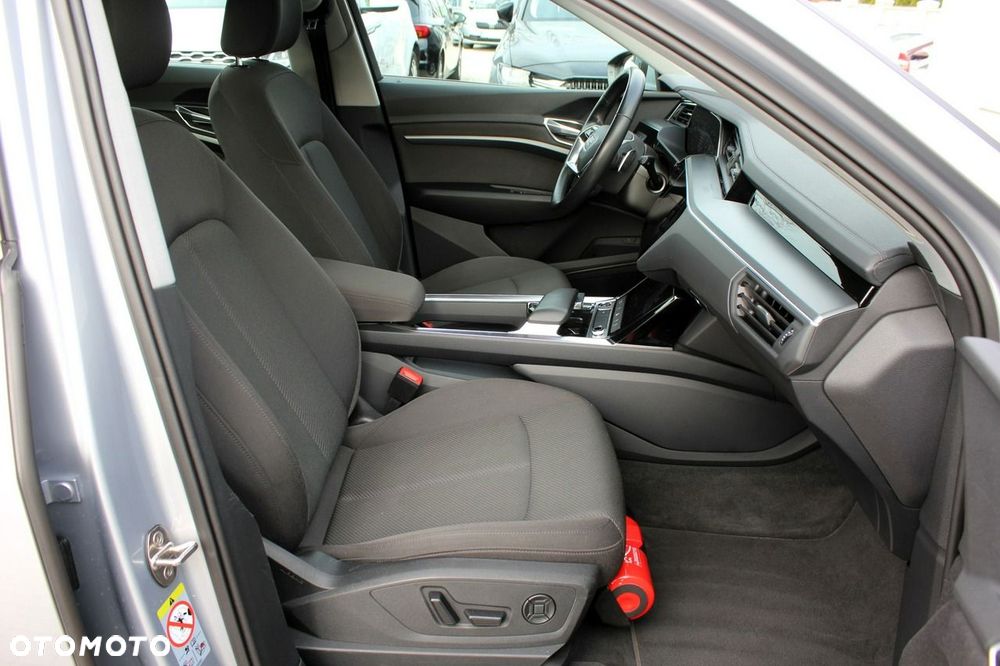 Audi e-tron 50 Quattro - 10