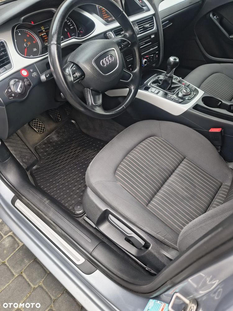 Audi A4 Limousine 2.0 TDI - 6