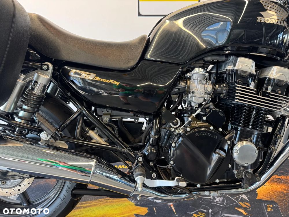 Honda CB - 30